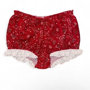 Out from Under Red and white bandana print picnic eyelet trim shorts XS NWOT
